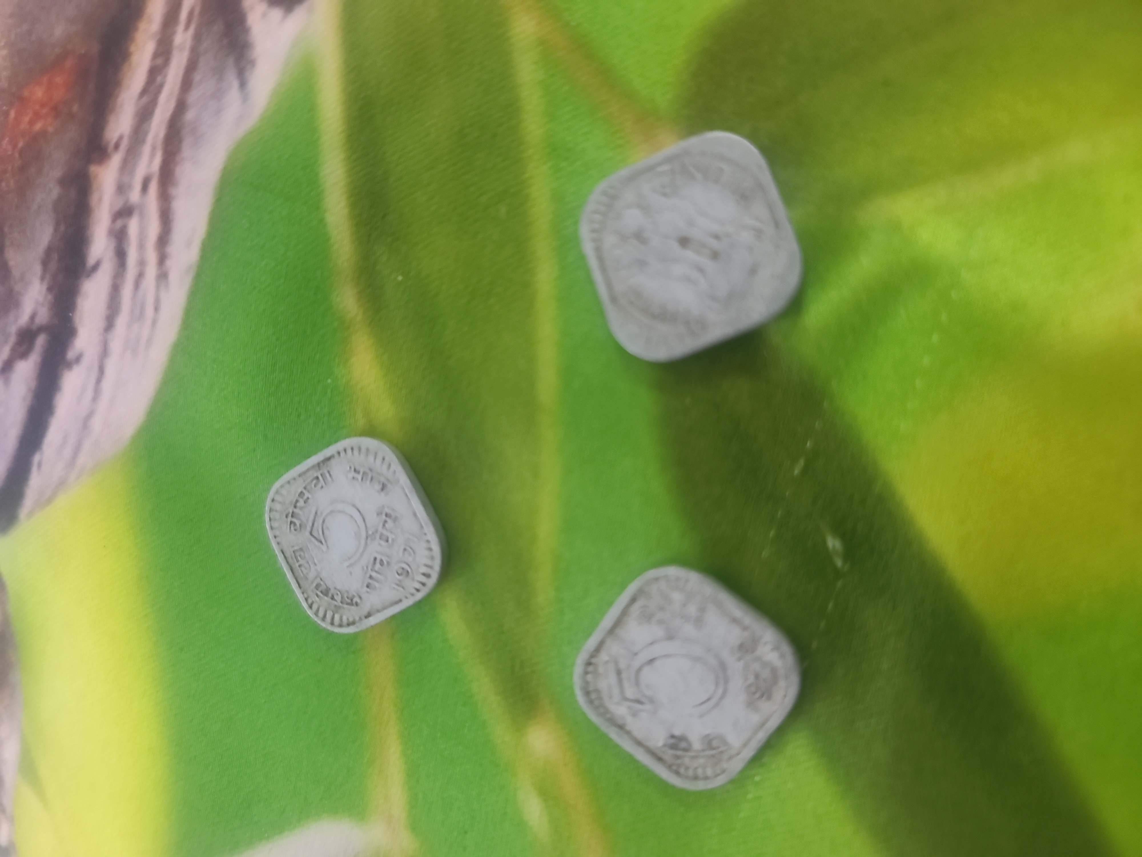 5 paise coins 3 coins of 1971