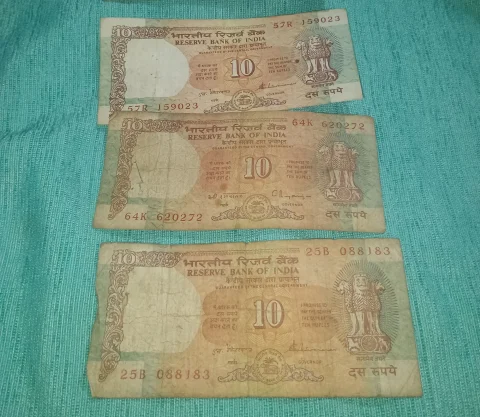 10 rupees notes of 1988 — photo 2 of 2