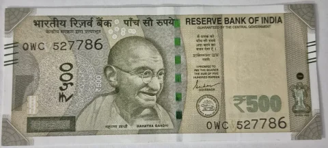 500 rupee note 786