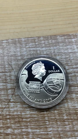 Tom and jerry niue islands 2013 1$ dollar silver coin — फ़ोटो 2/3