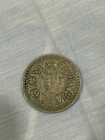 1942 British India 1 Rupee, issued during the reign of King George VI — coin, photo 2 of 2