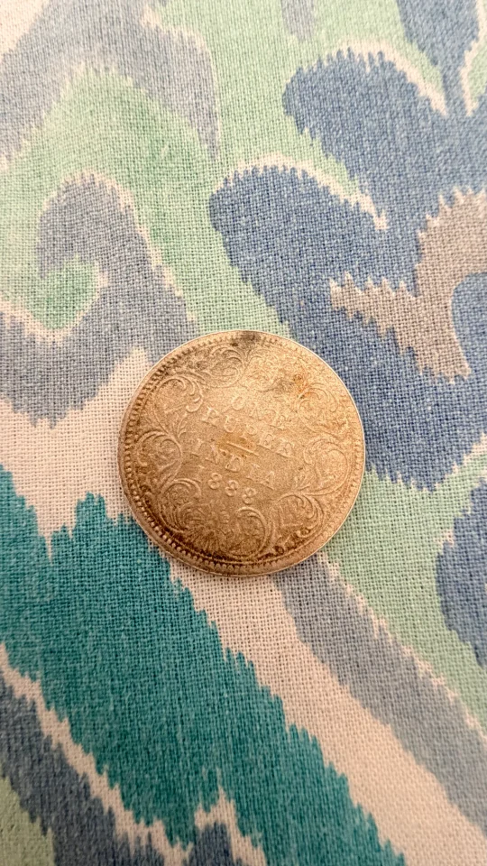 1888 one ruppe coin Victoria empress