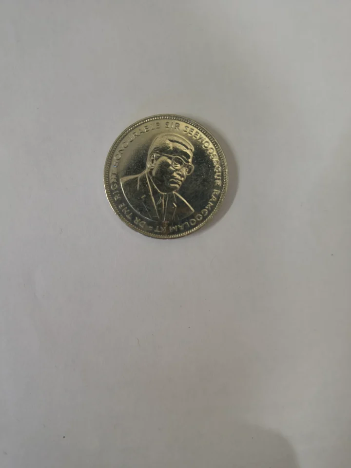 2018 5 mairitius rupees big size coin — photo 1 of 2