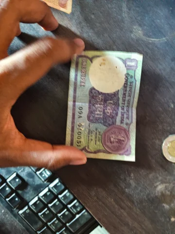 1930 Old coins and Indian rupees notes of old heritagee — photo 1 of 4