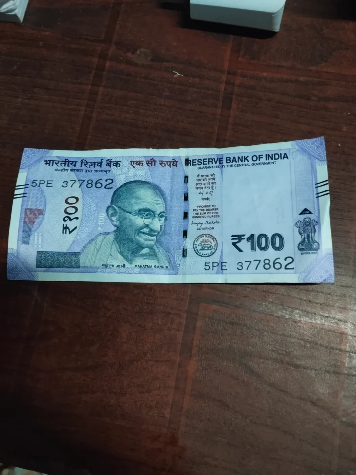 2026 100 rupees 786 note — photo 1 of 2
