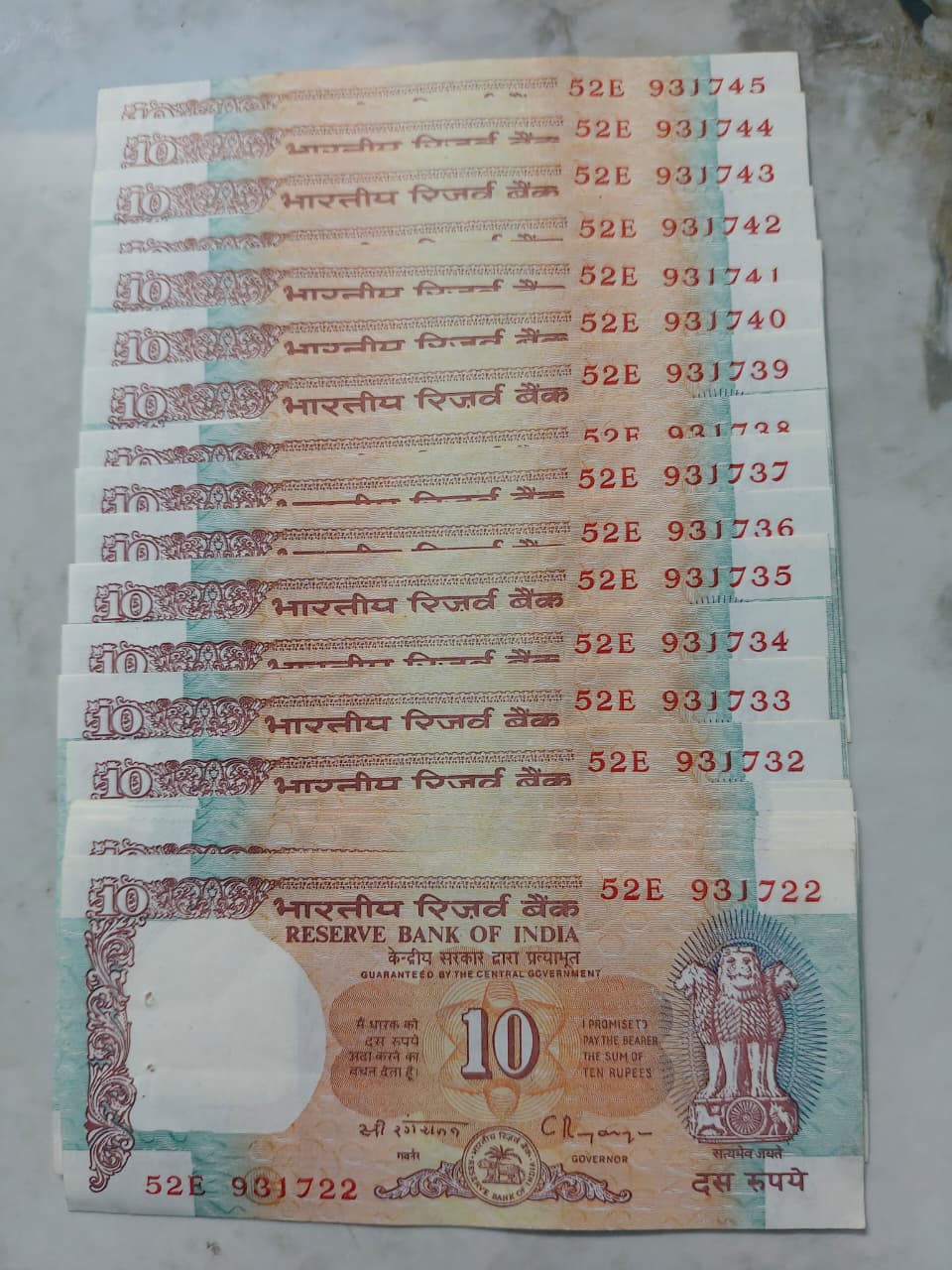 Rs,10 Rupees 24 note Serial number  931722 to 931745
