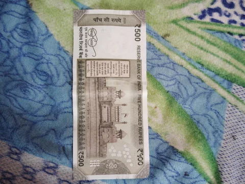 2025 500 rupee note with 786 — photo 2 of 2