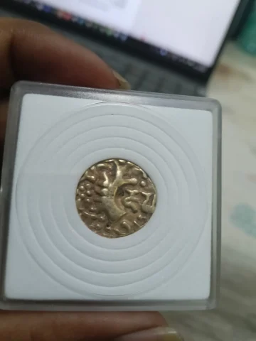Post-Gupta, Karkotas of Kashmir, Sri Vinayaditya (c. 7th-8th Cent. AD), Base Gold Dinar, 7.97g