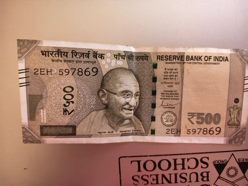 500 note 786